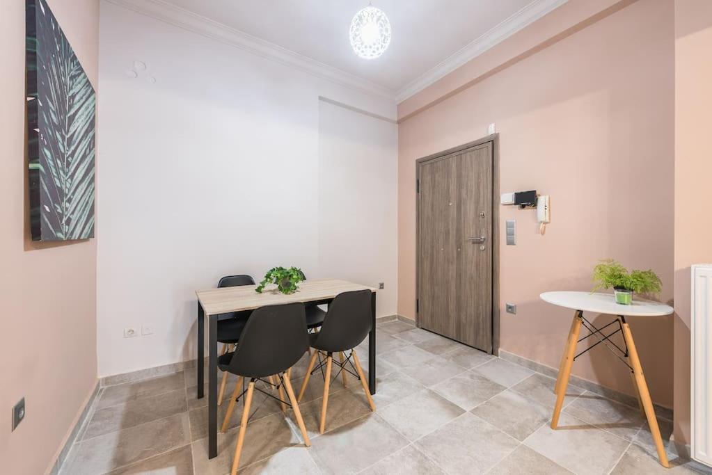 Ferienwohnung Rest Sleep Repeat By Museum-2 Athen Exterior foto